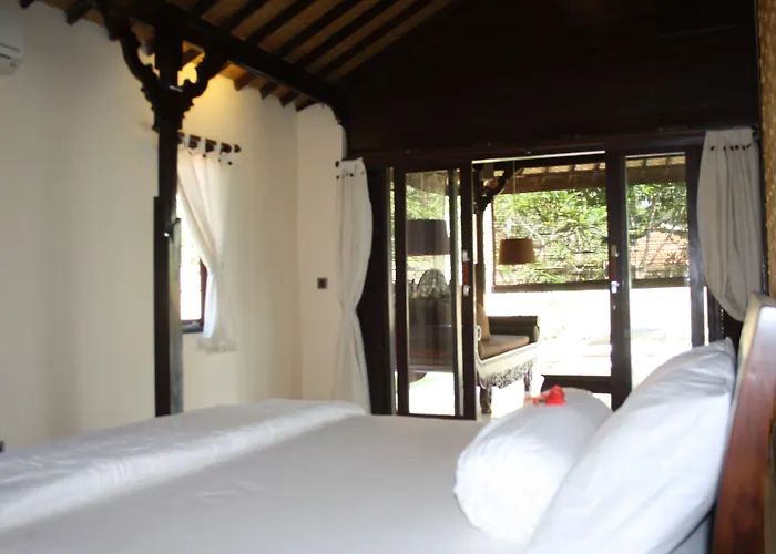 Villa Rumah Dadong Ubud