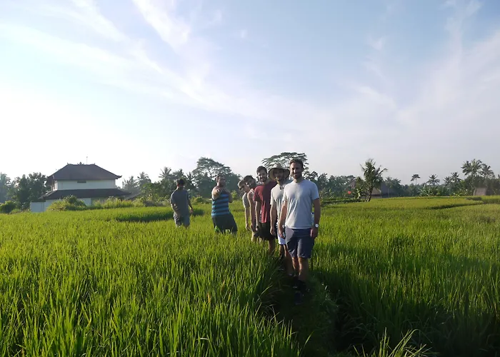 Rumah Dadong Villa *