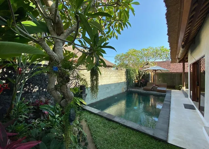 Rumah Dadong Villa *